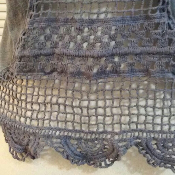 🌈 3/$10 SALE Crochet Open Back Crop Top - Picture 7 of 8